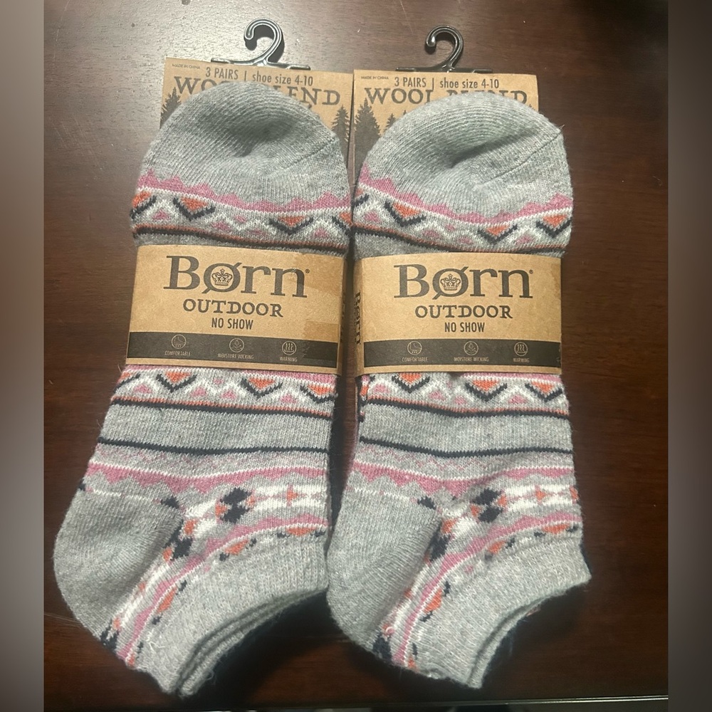 1- New Born Outdoor No Show Wool Blend Socks Women’s Size 4-10 Pairs 3